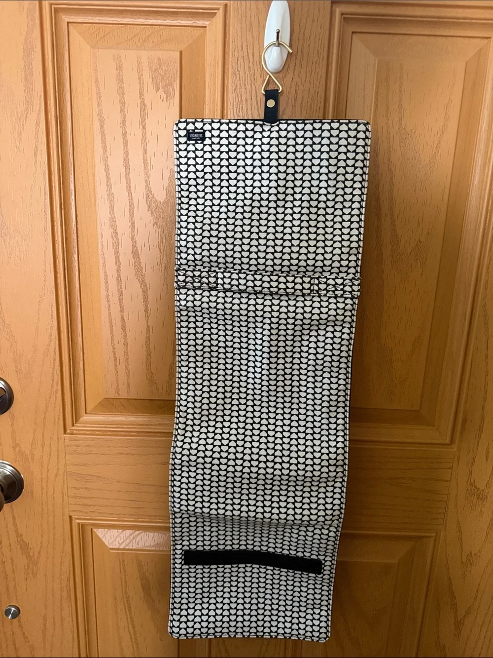 Kate Spade Saturday Toiletry Bag in Black & Cream Geometric Print